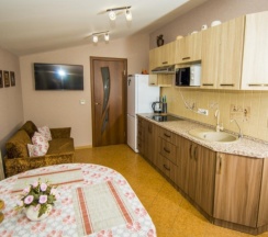 Апартаменты Superior с балконом и с красивым видом из окна в Усадьба Коноваловых