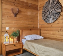 Двухместный номер семейный двухэтажный Стандарт двуспальная кровать в Сарай Сараев