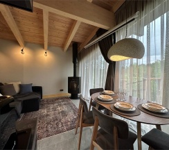 Шале 1 с расширенной террасой + Безлимитное посещение ЕлятыПарка в ЕлятыЛодж