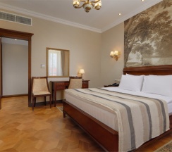 Люкс двухкомнатный двухместный Охотничий корпус в Тетьково