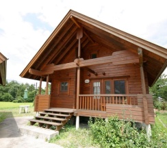 Апартаменты с красивым видом из окна в Log Cottage Tomato
