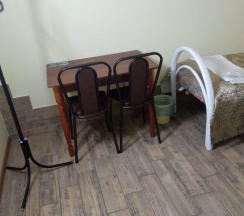 Двухместный номер с 2 отдельными кроватями и общей ванной комнатой в Юксойл