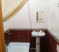 Номер эконом с 2 односпальными кроватями в Крона