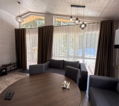 Peak Chalet в Кит шале