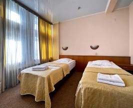 2-местный 2-комнатный номер комфорт с 2 односпальными кроватями в Smart Hotel KDO Новосибирск