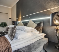 Двухместный номер 19 Deluxe двуспальная кровать в Exclusive Hotel&Apartments