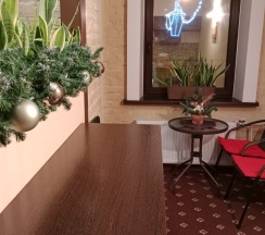 Апартаменты с ванной и балконом в My Favourite Garden Hotel