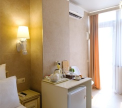 Комфорт Терраса  2-х местный с доп. местом в Амбассадор