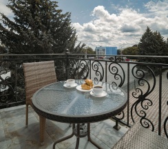 Номер стандарт с 2 односпальными кроватями в Kristi