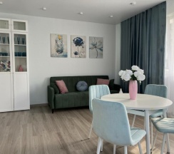 Двухкомнатный люкс (48/99) в Frukty Rent