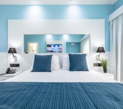 Двухместный номер Deluxe двуспальная кровать в THE ONE Boutique Hotel & SPA Rome