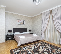 Люкс 3-х комнатный с кухней и балконом 4-х местный в Жемчуг