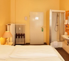 Двухместный номер Economy двуспальная кровать в Hotel Bellmoor Im Dammtorpalais