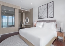 Семейный номер Standard с 2 комнатами с балконом в White Sand Beach Residences Pattaya