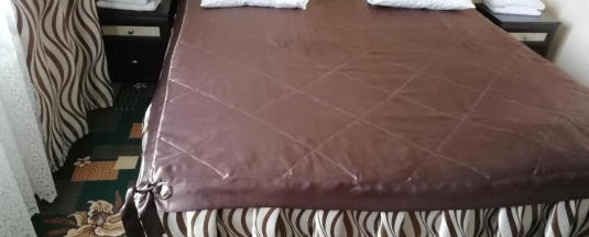 Номер улучшенный с 1 двуспальной кроватью в Тет-а-тет