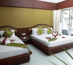 Трёхместный номер Grand Deluxe с балконом в Samui First House Hotel