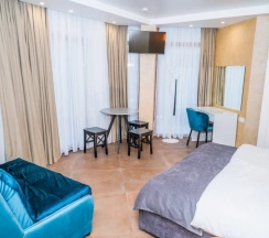 Комфорт с кухней отдельным входом в Villa Maria club