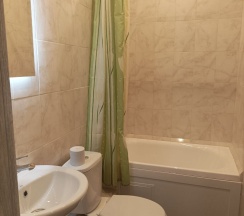 Двухместный номер с 1 двуспальной или 2 односпальными кроватями в Галианна