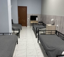 Шестиместный номер Standard с красивым видом из окна в Уютное место