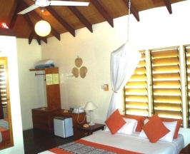 Бунгало с видом на океан в Club Fiji Resort