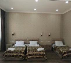 Трёхместный номер Comfort в The oldest Tbilisi
