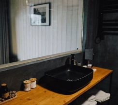 Лодж №4 с удобной кухней и диагональным видом на залив в Vyborg Bay