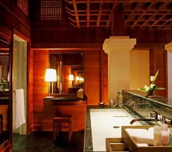 Вилла Royal с балконом в Отель Centara Grand Beach Resort Phuket
