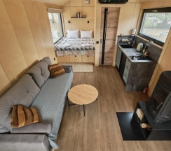 Двухместная Хижина № 2 двуспальная кровать в Сарай Сараев