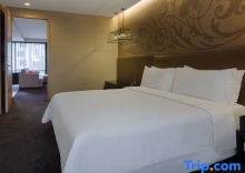 Люкс Executive в Four Points by Sheraton Bangkok, Sukhumvit 15