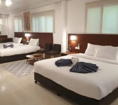 Вилла в On The Hill Karon Resort