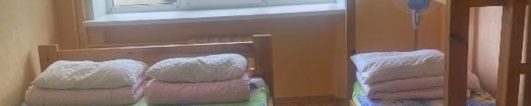 Стандартный номер с двуспальной и двухъярусной кроватью в Пирс
