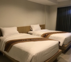 Двухместный номер Standard с балконом 2 отдельные кровати в The Royal Ville Residence