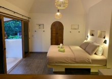 Вилла в Baan Bai Mai, 2 villas, 8 bedrooms for 16 guests