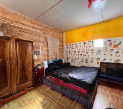 Двухместный номер Standard с видом на сад двуспальная кровать в Saigonese Trekking House - Hostel