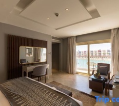 Люкс Posh Club Jacuzzi в Sunrise Crystal Bay Resort
