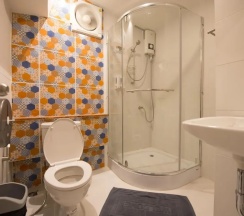 Двухместный номер Standard двуспальная кровать в 4Share Hostel - Adults Only