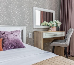 Апартаменты улучшенные Октябрьская 181/2 в Gallery Apartments (Гэлари Апартментс)