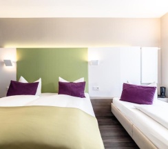 Трёхместный номер Standard в Hotel Demas City