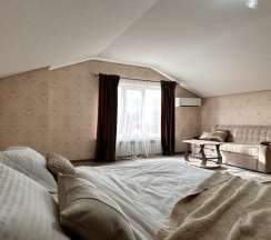 Двухэтажные апартаменты в центре в Как Дома 05