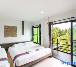 Двухместный номер Deluxe двуспальная кровать в Sangthong Resort