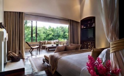 Residence Grand Pool Villa с 2 комнатами в Four Seasons Resort Chiang Mai