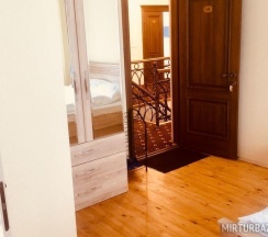 Номер стандарт с 2 односпальными кроватями (с завтраком) в Паруса