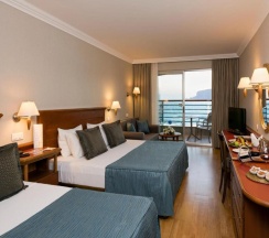 Двухместный номер Standard с частичным видом на море двуспальная кровать в Grand Kaptan Hotel - All Inclusive