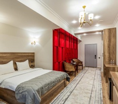 Номер Deluxe в Oscar Hotel Almaty