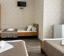 Трёхместная комната в Корнилофф от Травел Хотелс Антураж