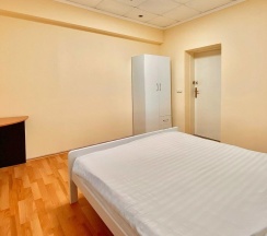 Двухместный номер Economy с красивым видом из окна двуспальная кровать в Alma-Ata Hostel