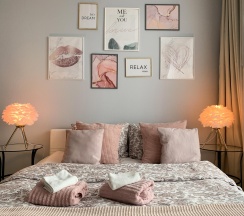 1-комнатные апартаменты люкс в Comfort & Relax Home (Комфорт энд Релакс Хоум) на улице Константина Федина