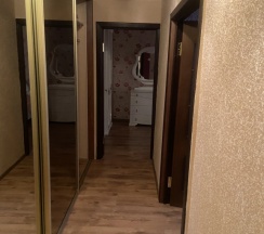 Двухместные апартаменты с 2 комнатами с балконом (двуспальная кровать) в Квартира Двухкомнатная в пешей доступности до центра города