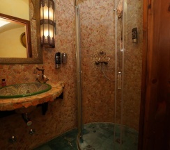 Номер Standard с красивым видом из окна в Hotel Villa Oriental & Restaurant