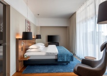 Royal Garden Suite в Crystal House Suite Hotel&SPA